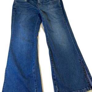 Michael Kors Wide Leg Flare Jeans, Medium Wash, Side Slit Hem — women’s size 6